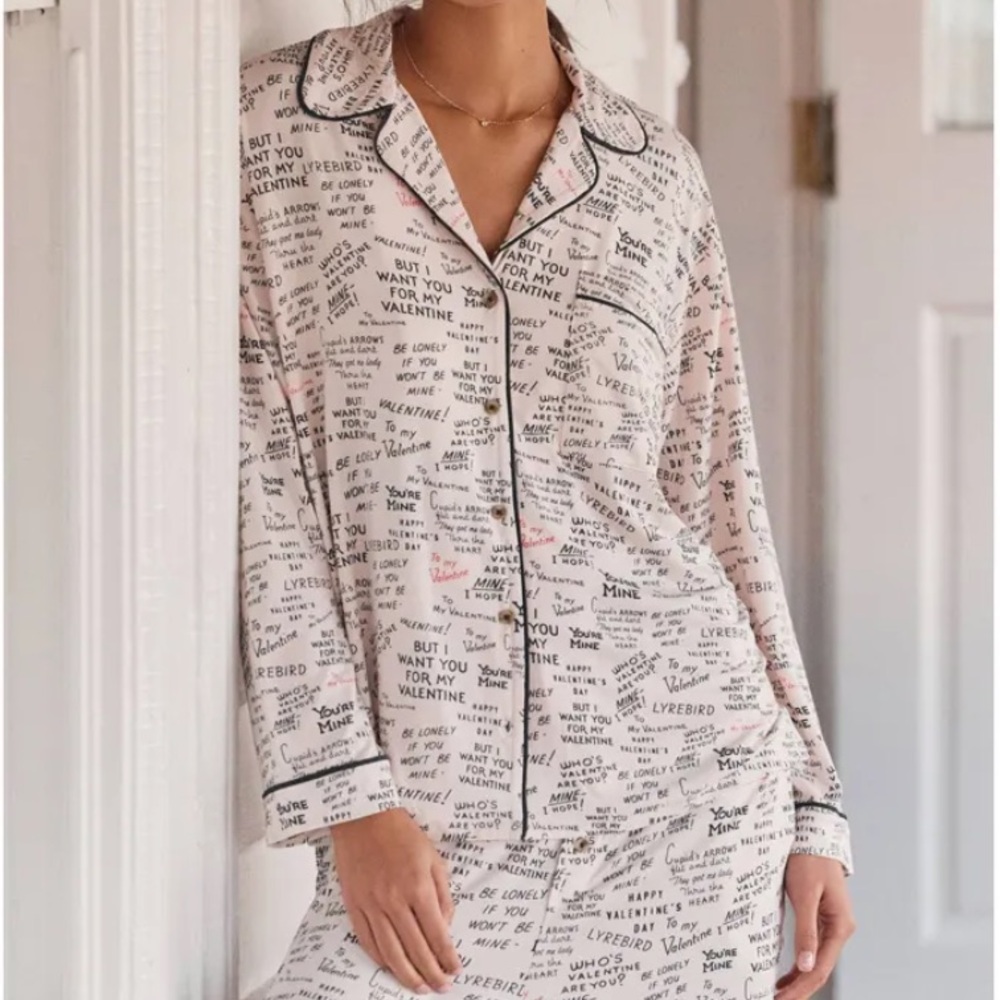 Anthropologie Lyrebird Valentines Printed Pajama Set “BE‎ MINE”